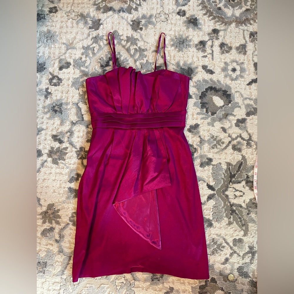 Max and Cleo size 8 magenta cocktail dress lined
